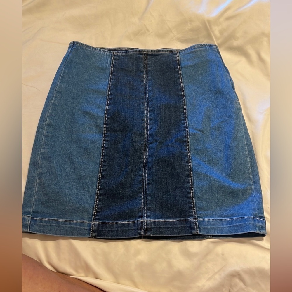PACSUN Two-Toned Y2K Trend Colorblock Jean Skirt